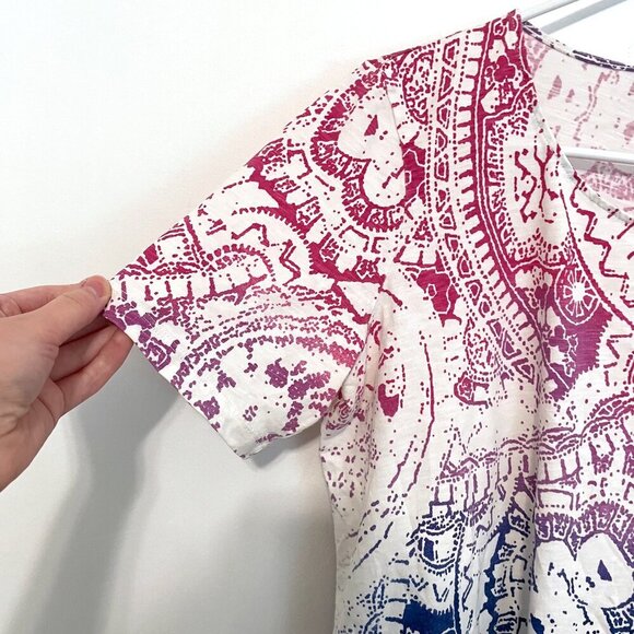 CHICO'S 2 White Pink Purple Blue Ombre Gradient Boho Printed Cotton Tee T-Shirt - Picture 7 of 12
